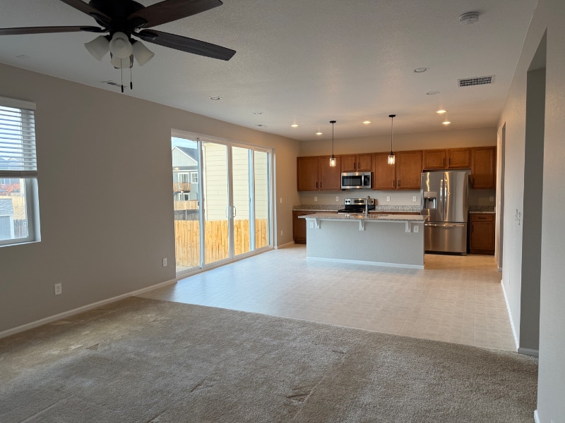 Building Photo - 6074 Donahue Dr