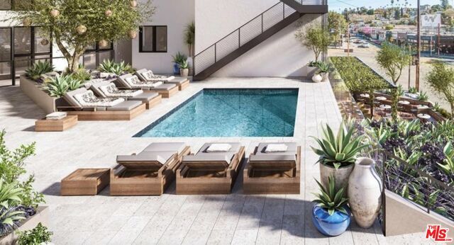 Building Photo - 3400 Sunset Blvd