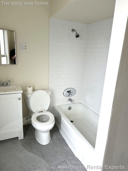 Building Photo - 60 Walden St