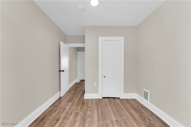 Building Photo - 17604 Mapleboro Ave