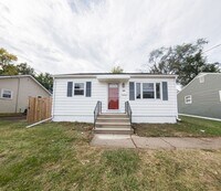 Building Photo - Updated 2-Bedroom, 1-Bath with Large Backyard