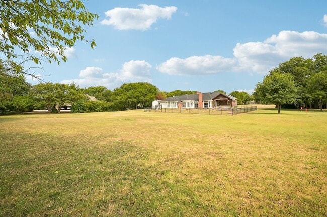 Building Photo - 1380 Meandro Ria Ln