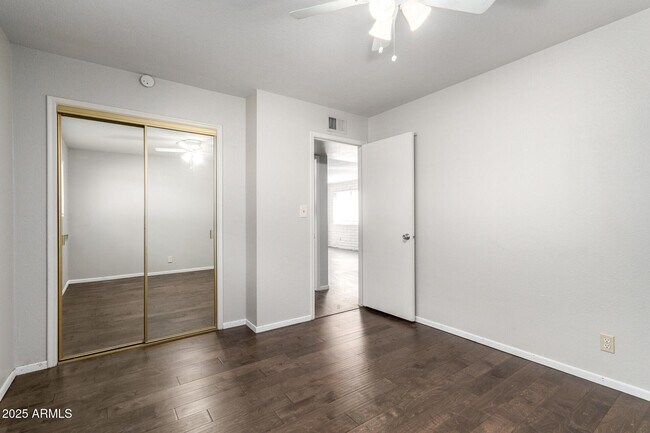 Building Photo - 3031 S Rural Rd