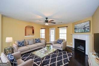 Building Photo - 137 Baywood Crossing