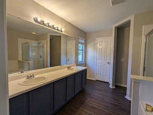 Building Photo - 1207 Heritage Hill Cove