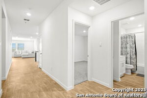 Building Photo - 304 LAS LOMAS
