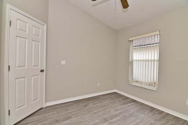 Building Photo - 109 Holloway Ct