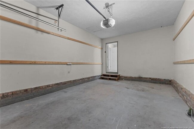 Building Photo - 6897 Candlewood Dr