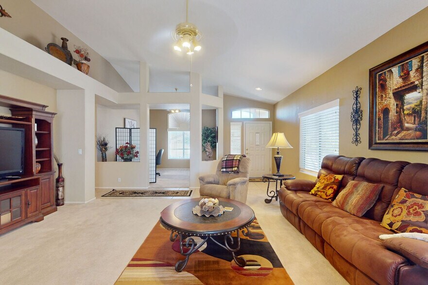 Building Photo - 9145 W Chino Dr