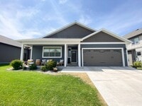 Building Photo - 3319 S 26th Ave