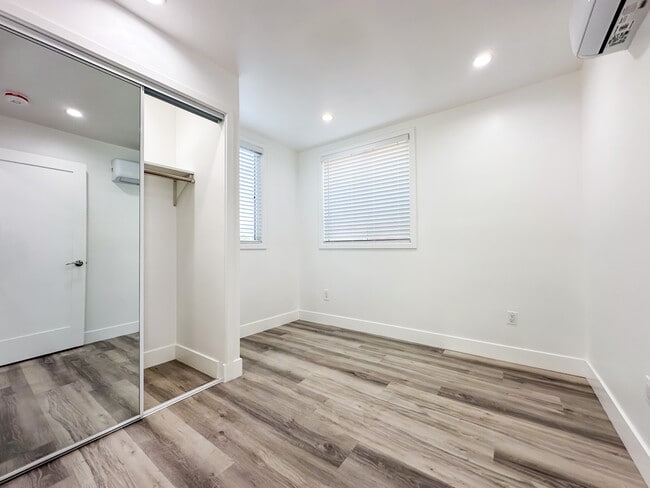 Building Photo - 3028 1st St