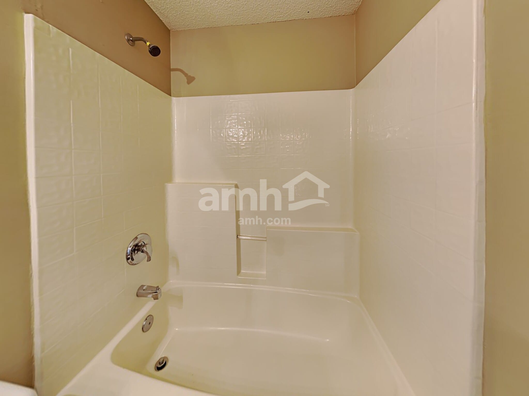 Building Photo - 4001 Mantua Way