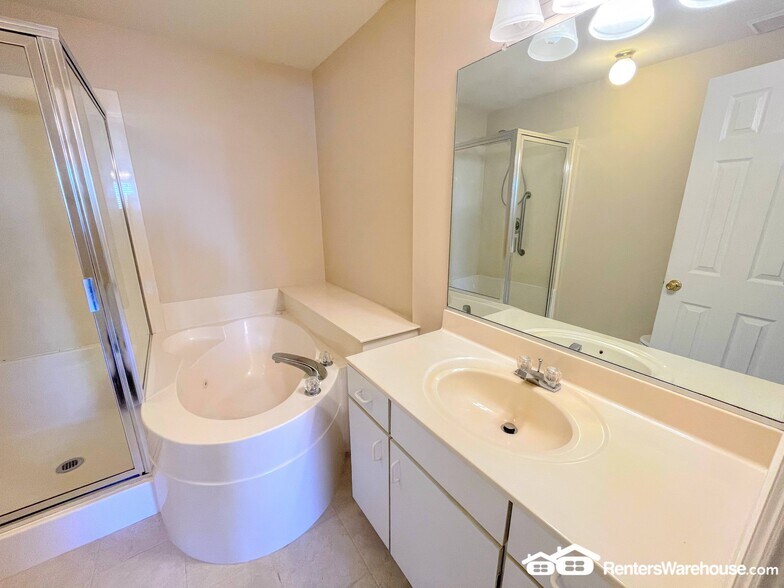 Building Photo - 539 Seahorse Run