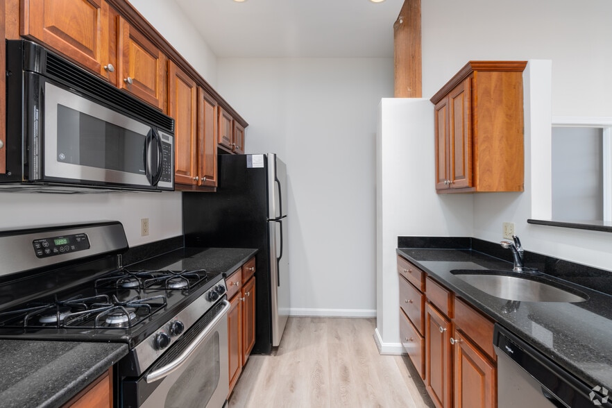 Kitchen - Dennison Bishop