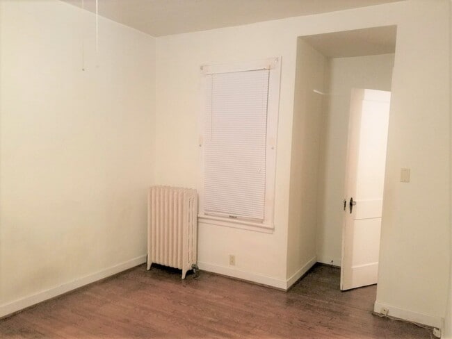 Building Photo - 25 Hudson Ave