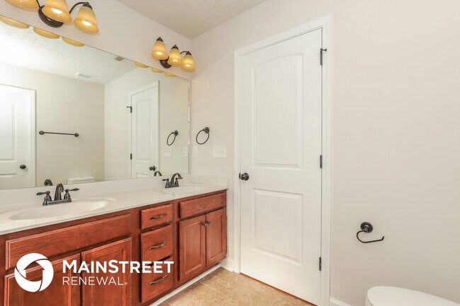 Building Photo - 1008 Stratus Dr
