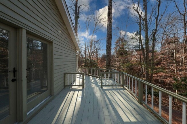 Building Photo - Luxury Kingsmill Treehouse Retreat | 7BR Custom Home with Private Suite