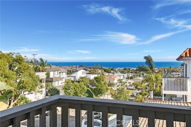 Primary Photo - 33781 Silver Lantern St