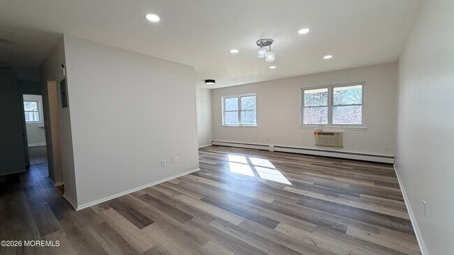 Building Photo - 4 Windsor Terrace