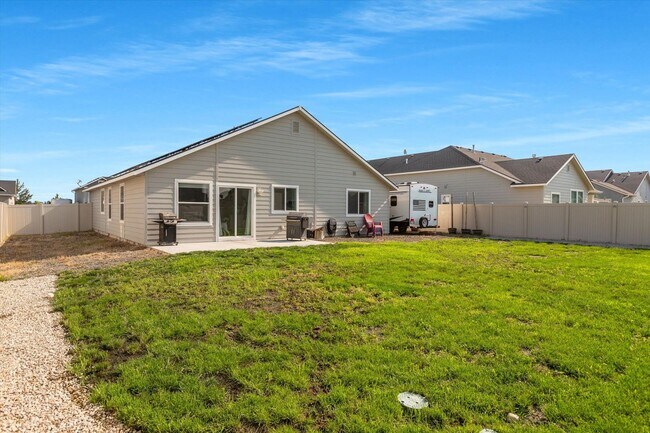 Building Photo - Beautiful Home with Solar Panels