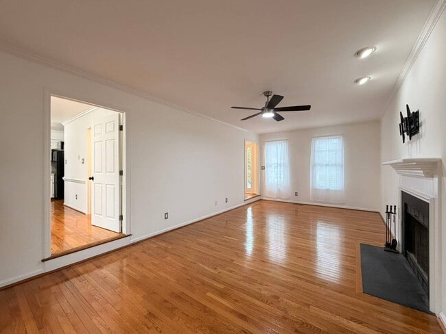 Building Photo - 110 Waltons Creek Rd