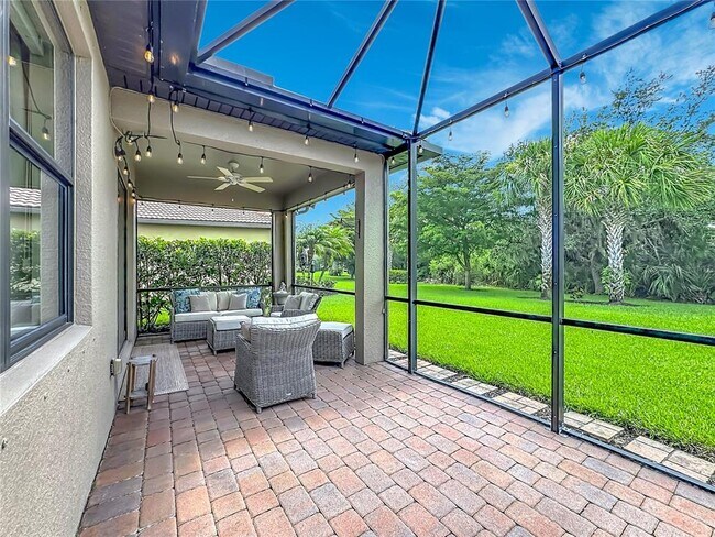 Building Photo - 11230 Sandhill Preserve Dr