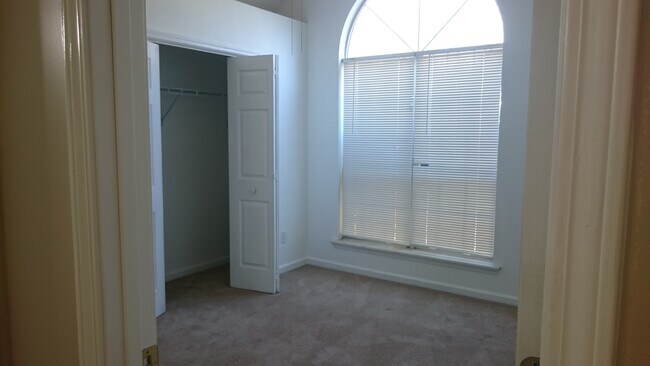 Bedroom 1 - 715 Beaver Run Trce