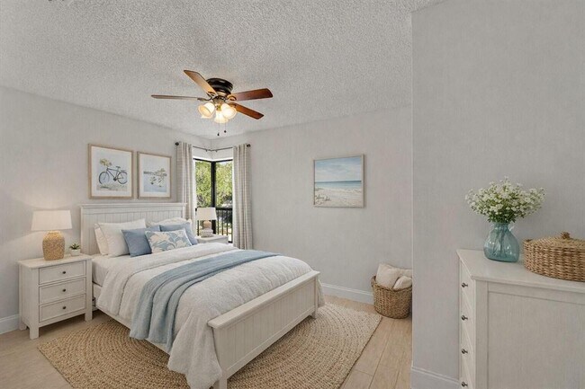 Building Photo - 3529 NW 35th St