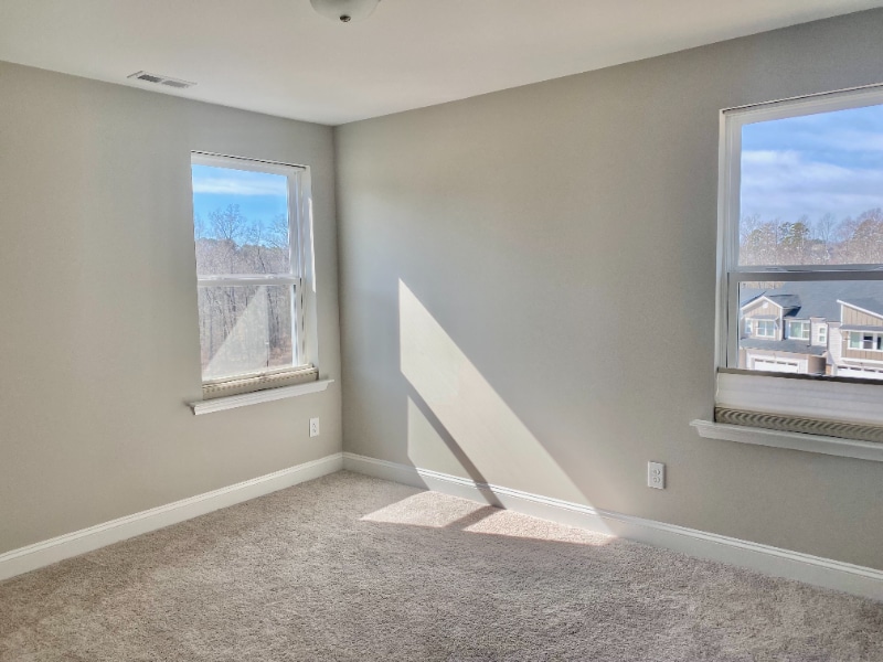 Building Photo - 249 Deardom Wy