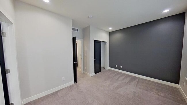 Building Photo - 7871 W 51st Ave