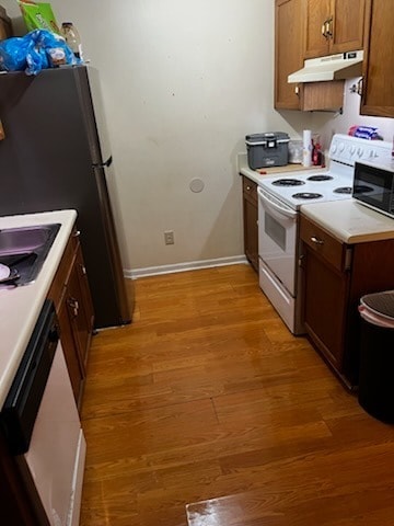 Building Photo - 3735 Oakwood Hills Dr