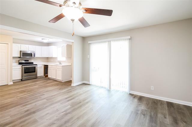 Building Photo - 1237 Hillwood Dr