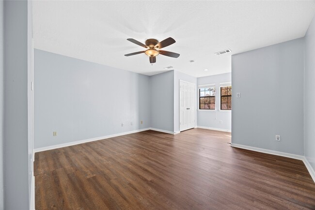 Building Photo - 18227 Longmoor Dr