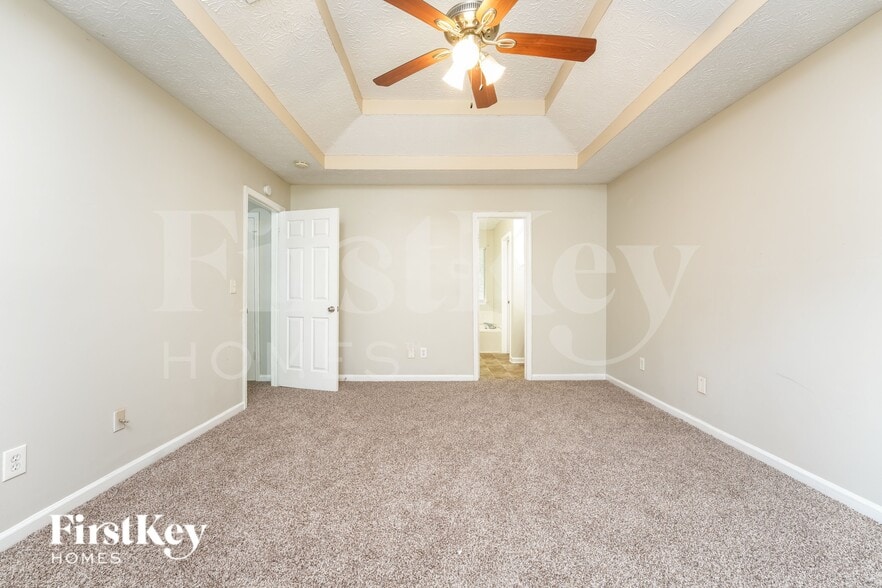 Building Photo - 7166 Stonebrook Ln