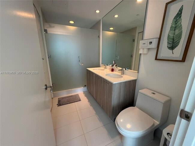 Building Photo - 501 NE 31st St