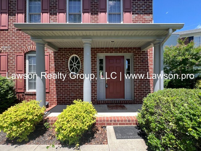 Building Photo - Beautiful Four Bedroom Home in "The Groves...
