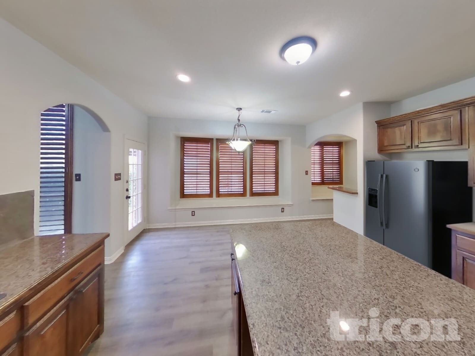 Building Photo - 10601 Waterview Pkwy