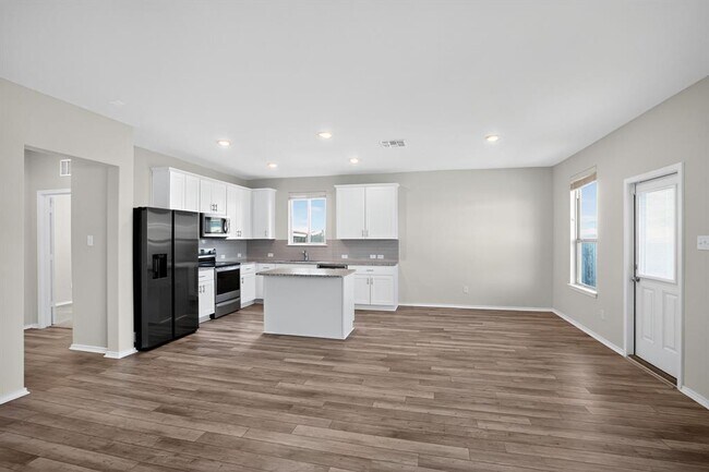 Building Photo - 453 Stone Water Ln