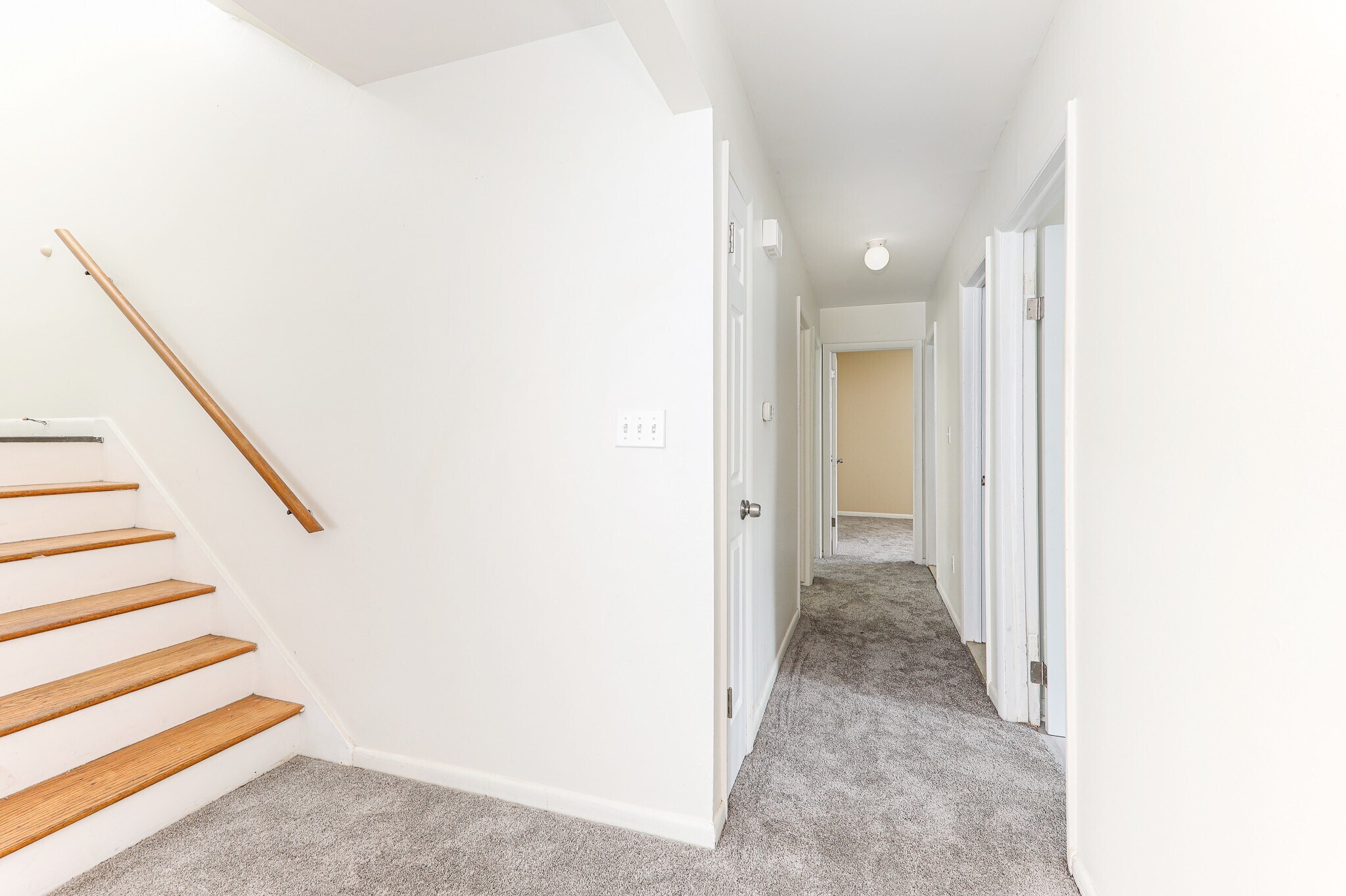 Building Photo - 415 Ventura Ct