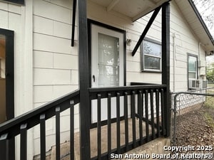 Building Photo - 1029 Essex St