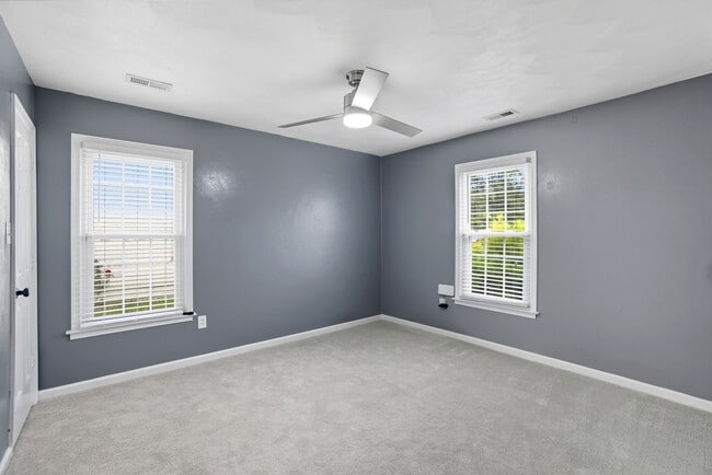 Building Photo - 5106 Radcliff Cir