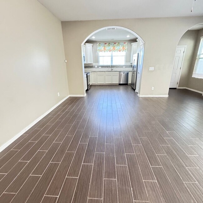 Building Photo - 3 bedroom rental in Cooley Station