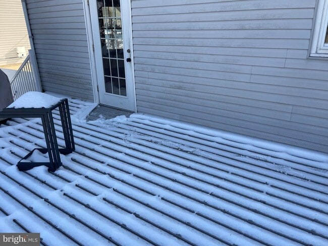 Building Photo - 322 McKinley Ave