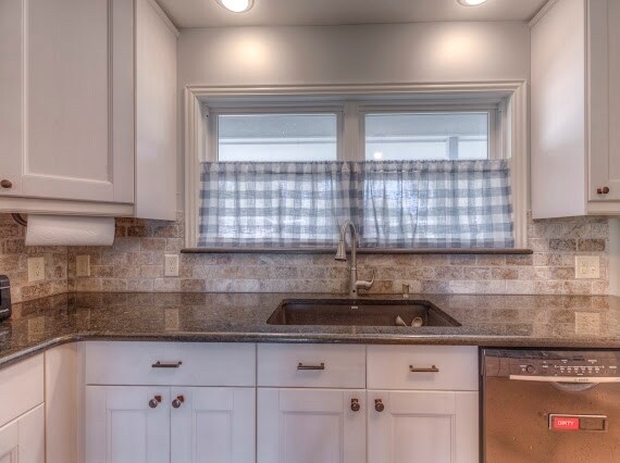 Building Photo - 5390 E 26th Pl