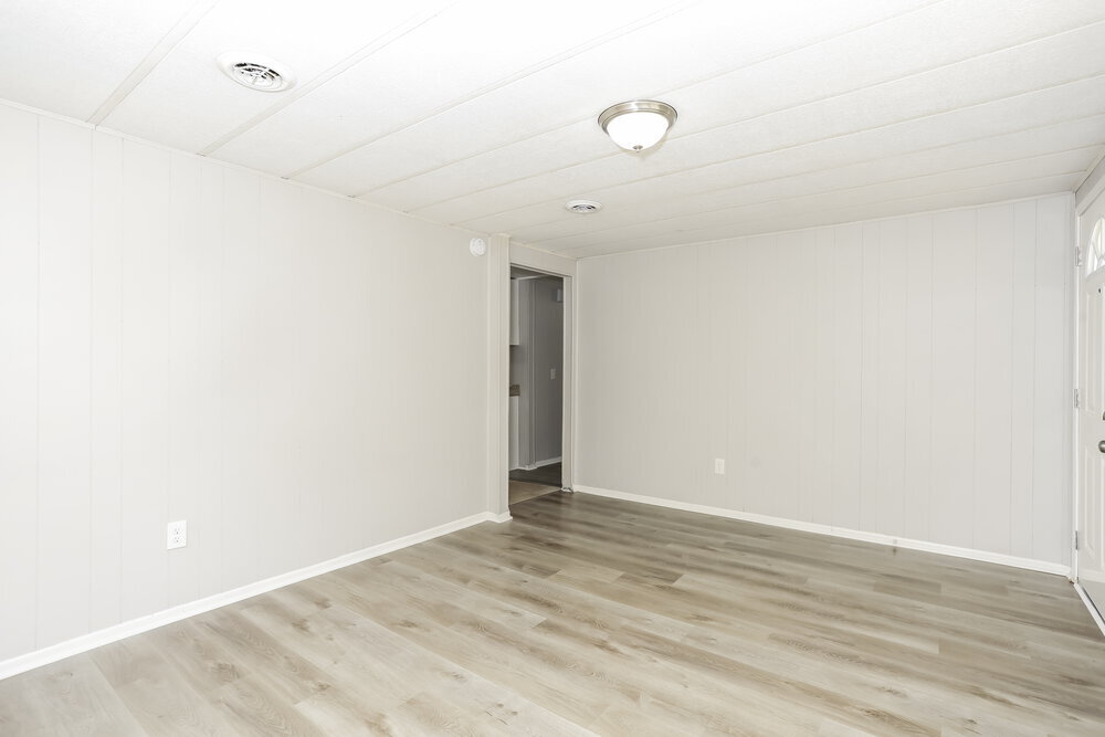 Building Photo - 230 King Blvd