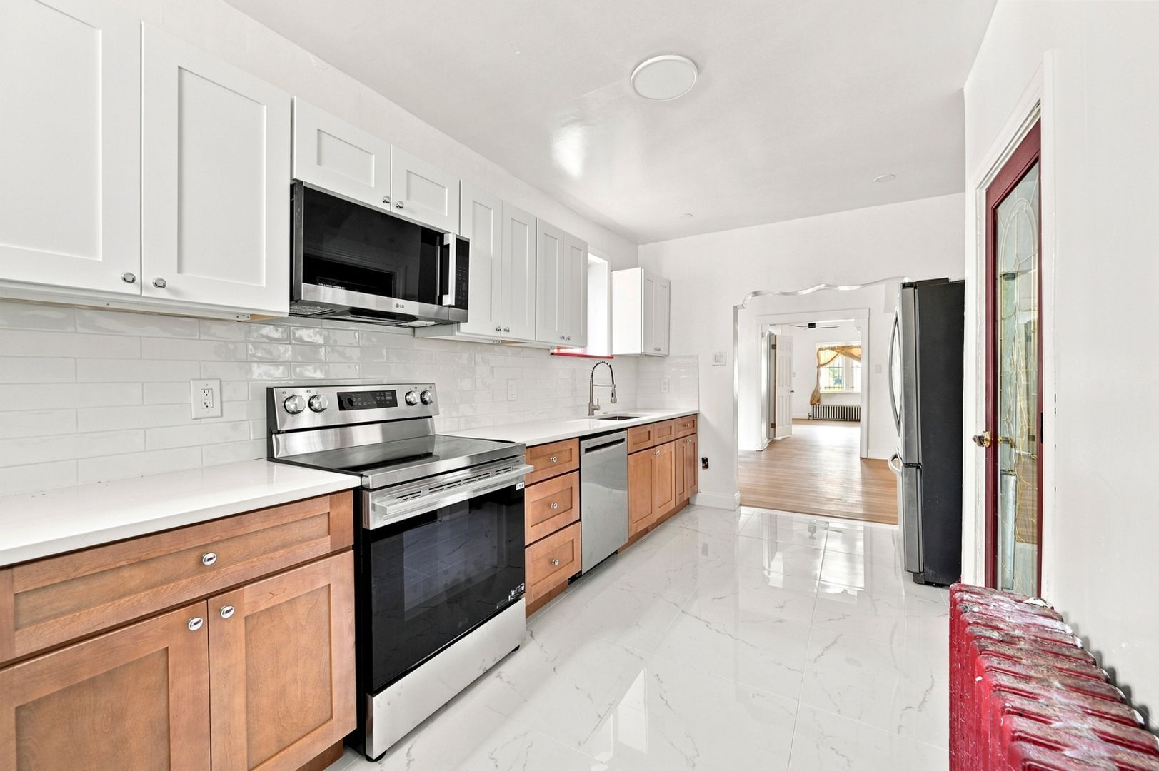 Building Photo - 1030 E Chelten Ave