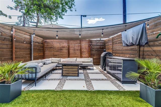 Building Photo - 1925 California Dr