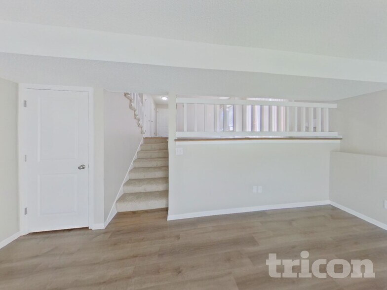 Building Photo - 1444 Willow Creek Ln