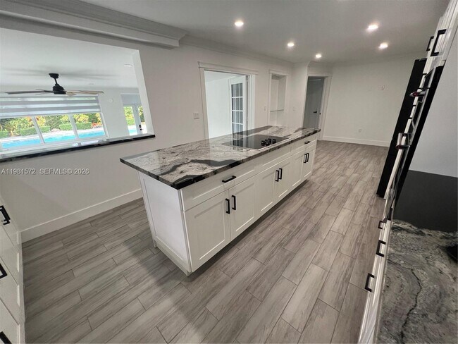 Building Photo - 140 Pocatella St