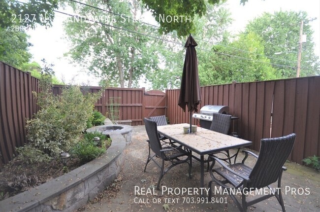 Building Photo - 2127 N Brandywine St